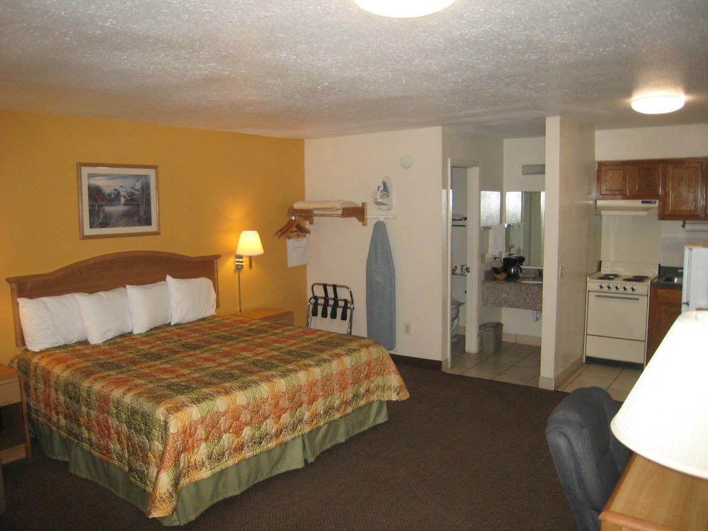 Executive Inn Pearsall 객실 사진
