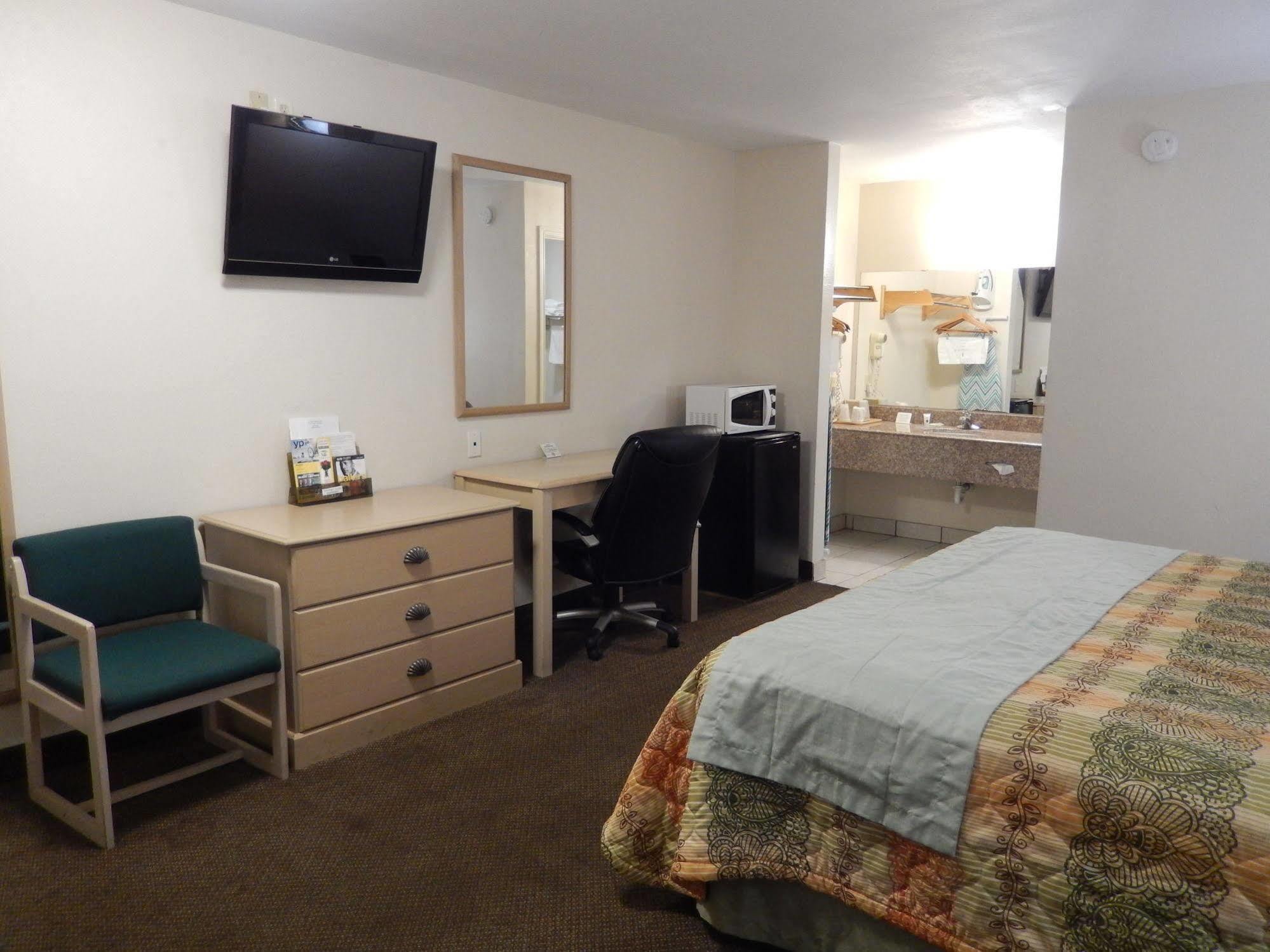 Executive Inn Pearsall 외부 사진